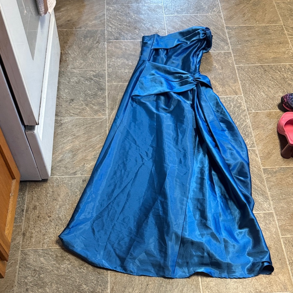 Jessica McClintock One Shoulder Blue Dress